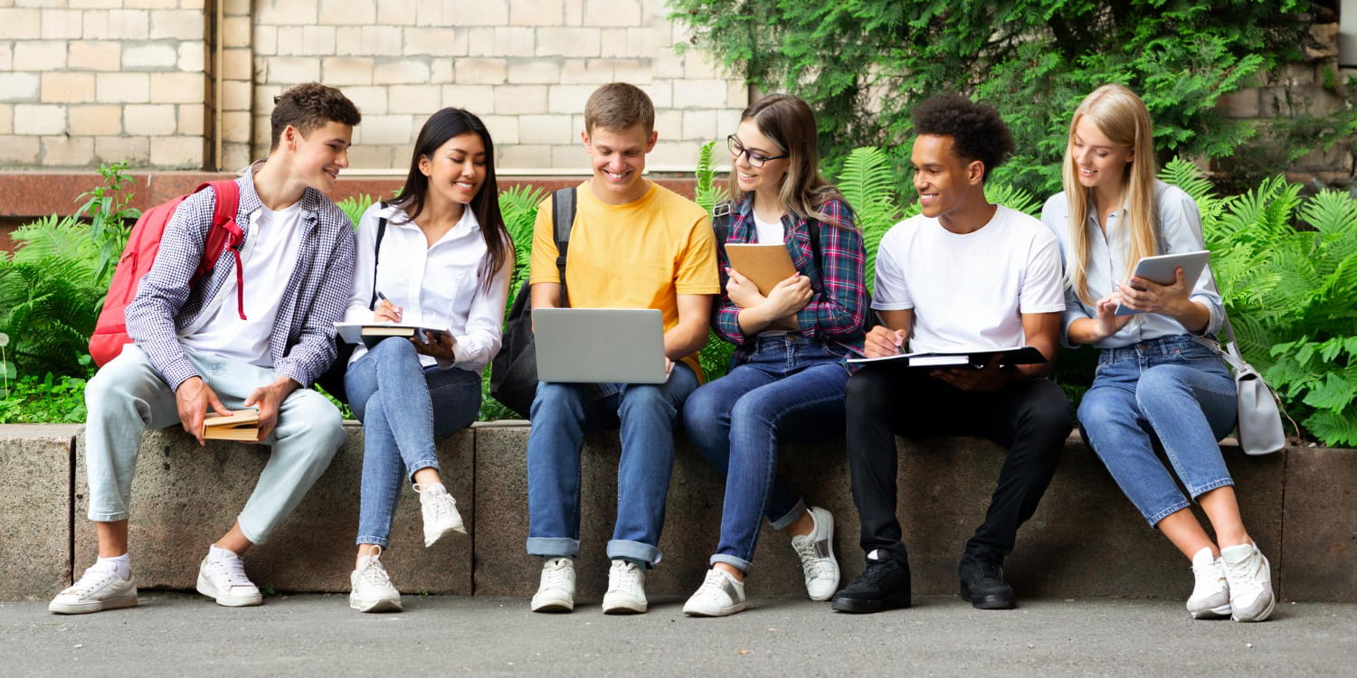 industries-education-it-services